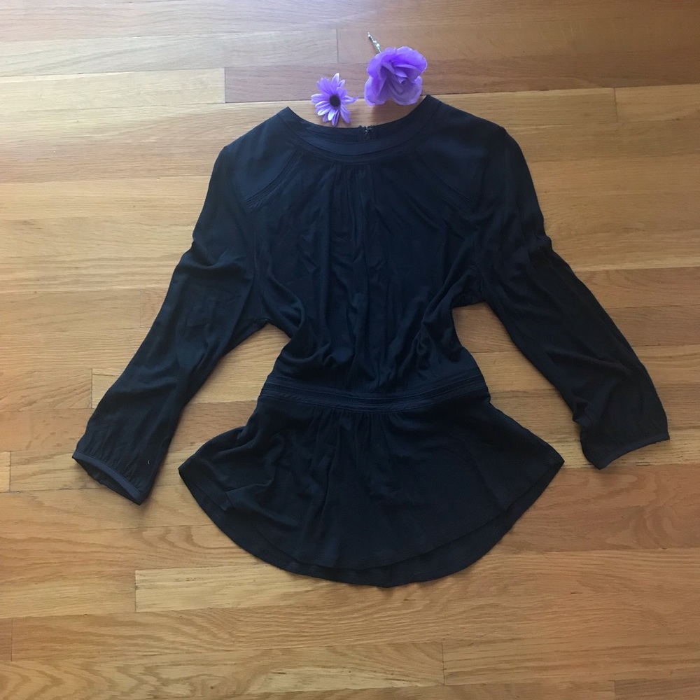 โค๏ธ BR Peplum Blouse ๐ - Picture 8 of 8